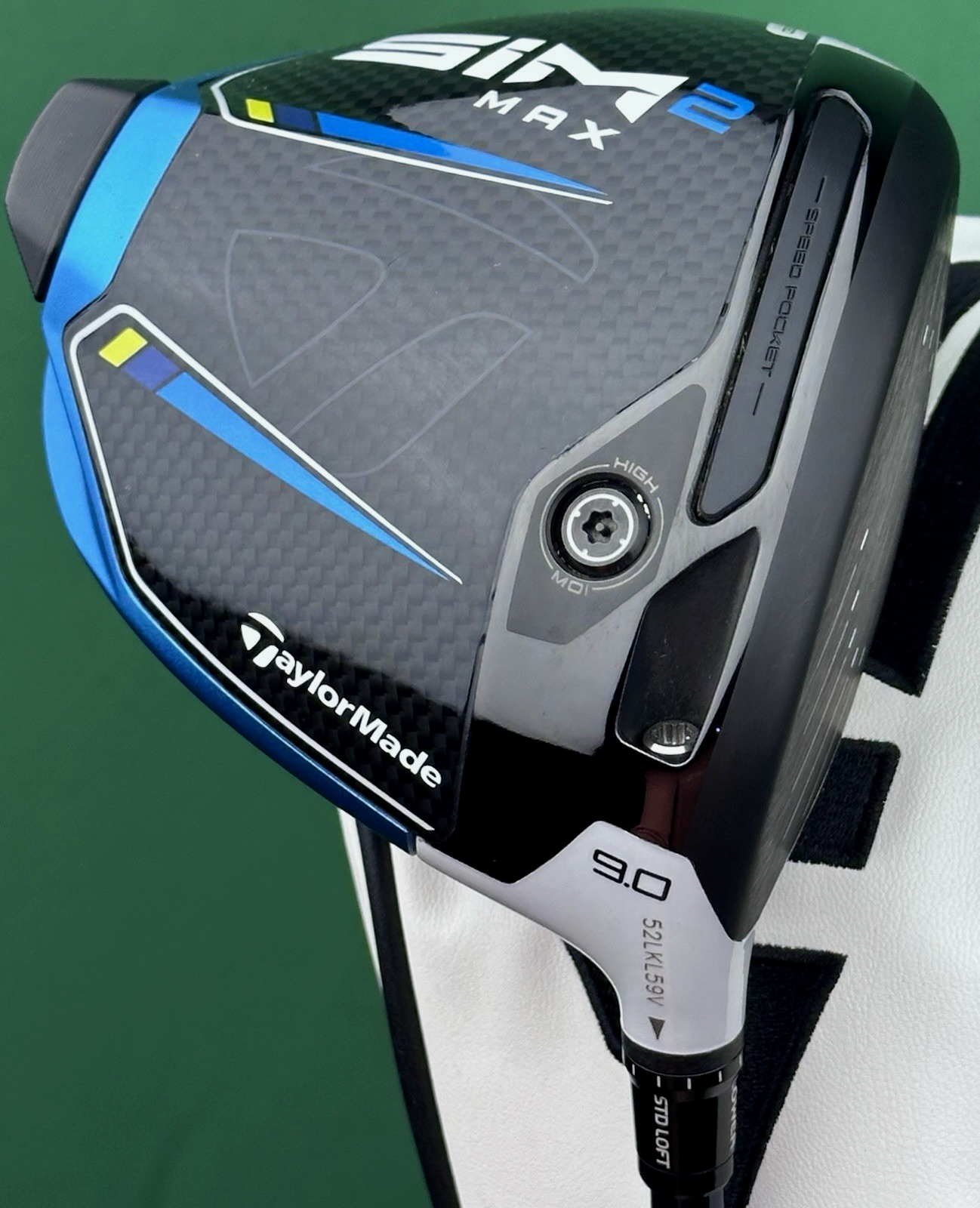 TaylorMade SIM2 MAX Driver 9* Stiff Fujikura Ventus Blue 5S