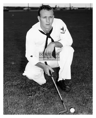 ARNOLD PALMER IN AMATEUR GOLF CHAMPIONSHIP WHILE IN U.S. COAST GUARD 8X10 PHOTO