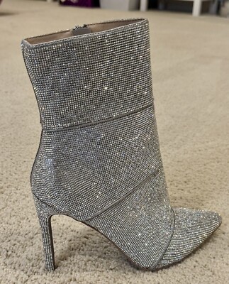 New Steve Madden Winona Rhinestone Booties size 11
