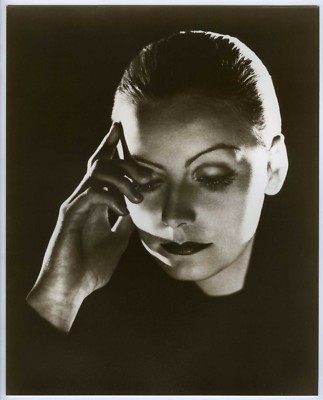 GRETA GARBO~HOLLYWOOD FILM ACTRESS~8''x10'' SEPIA TONE PUBLICITY PORTRAIT PHOTO