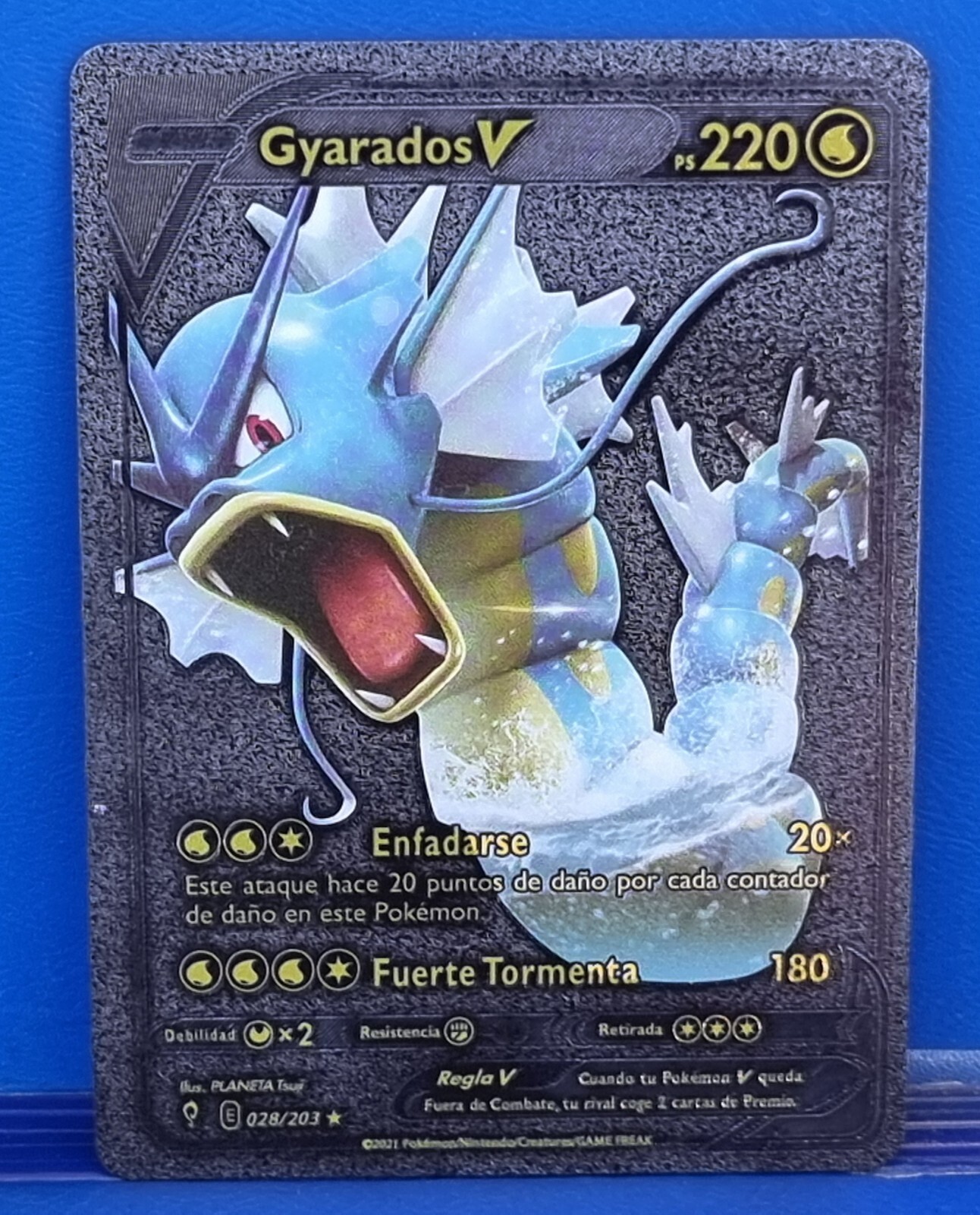 Pokemon Card Spanish Gyarados V 028/203 PS220 Color Black | eBay