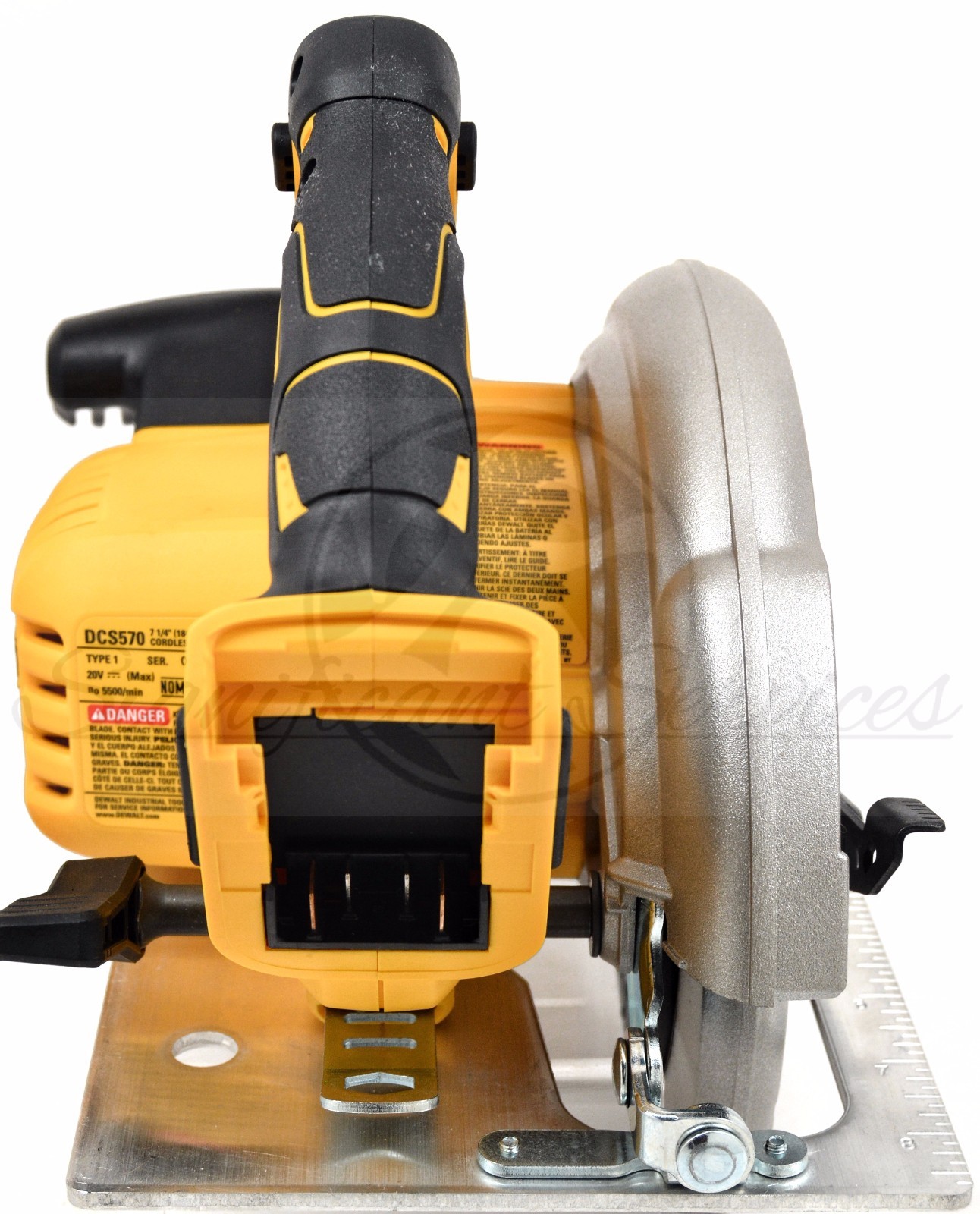 DEWALT DCS570B 7-1/4" 20V MAX XR 5.0 Ah Lithium Ion Cordless Circular