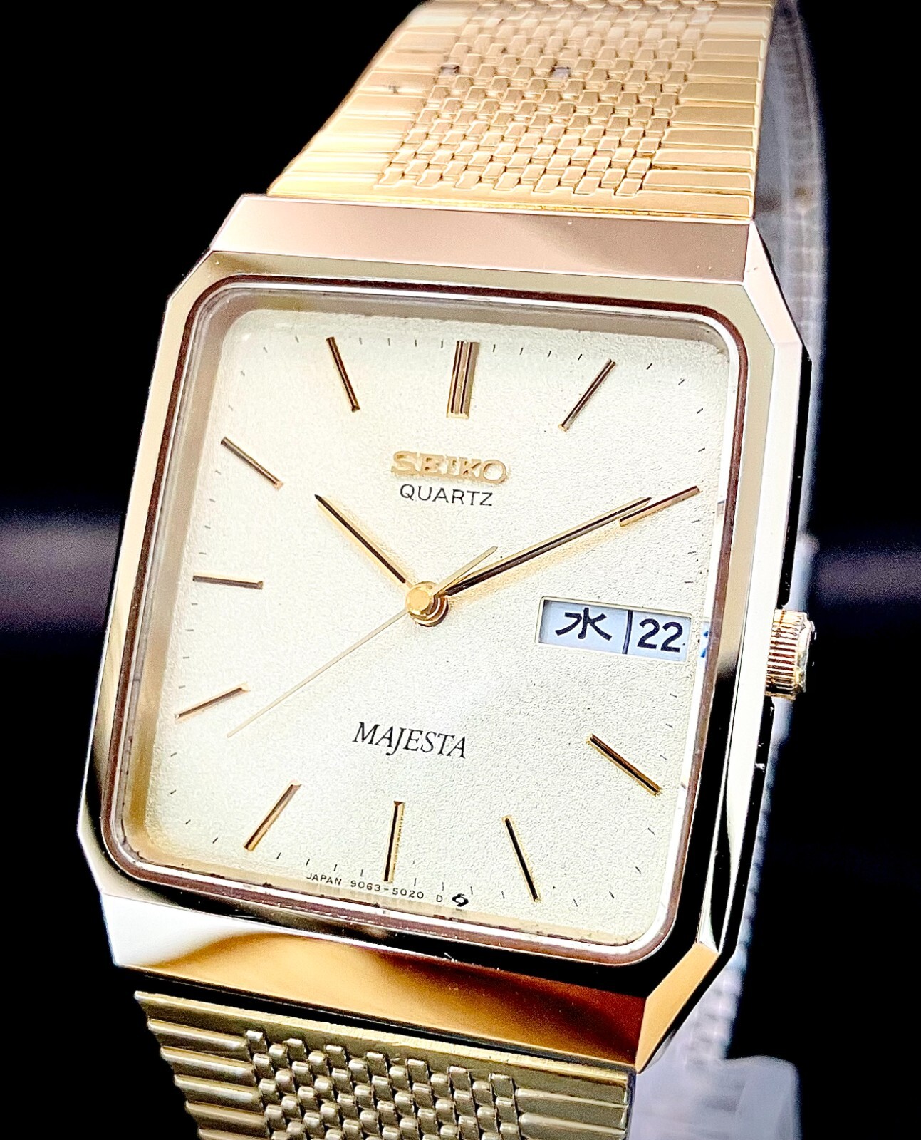 SEIKO WATCH MAJESTA 9063-5020 QUARTZ GOLD STAINLESS STEEL SEIKO WATCH MAJESTA 9063-5020 QUARTZ GOLD STAINLESS STEEL