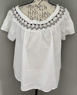 Old Navy Shirt Top XL Extra Large Beautiful White Embroidered New Nwt