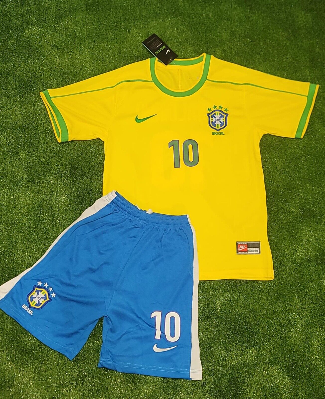 Brazil 10 Soccer Yellow 2018 Football Team Jersey T-Shirt Brazil 10 Soccer Yellow 2018 Football Team Jersey T-Shirt