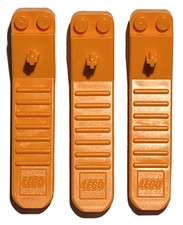 orange lego remover