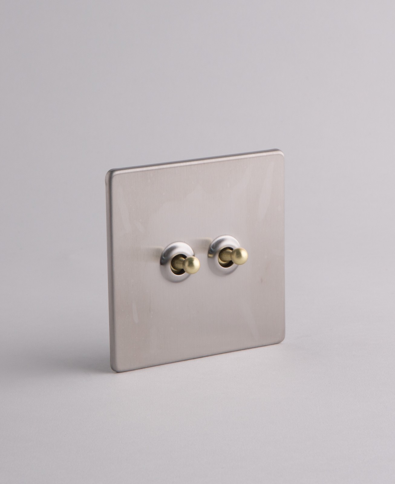 DESIGNER SOCKETS AND SWITCHES Silver and Gold eBay