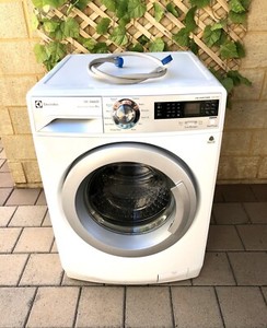Electrolux 8KG, Front Load, Washing Machine | Washing Machines & Dryers