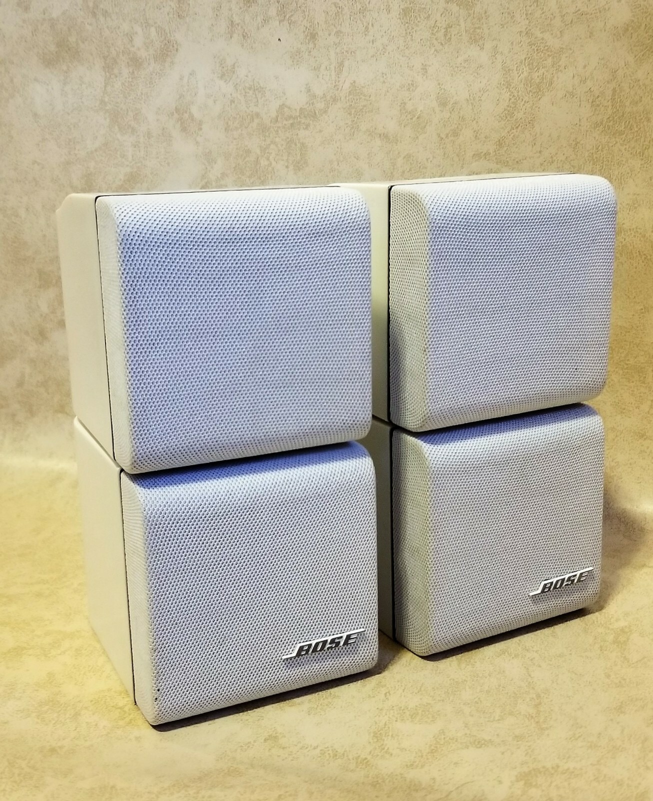 Bose Double Cube Lifestyle Accoustimass White Redline Speakers 1st Gen Set of 2
