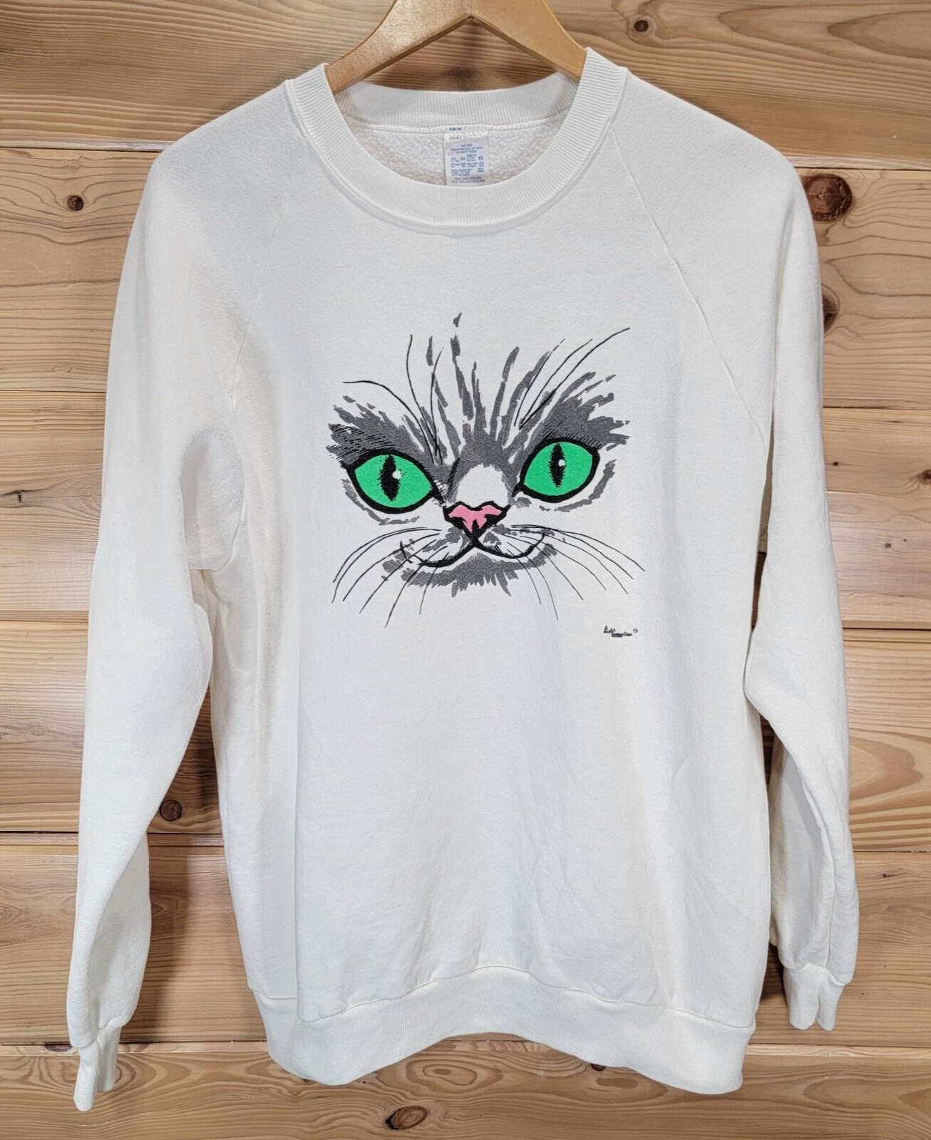 低価格で大人気の Vintage White Large Adult Crewneck Sweatshirt Face Big Cat トップス