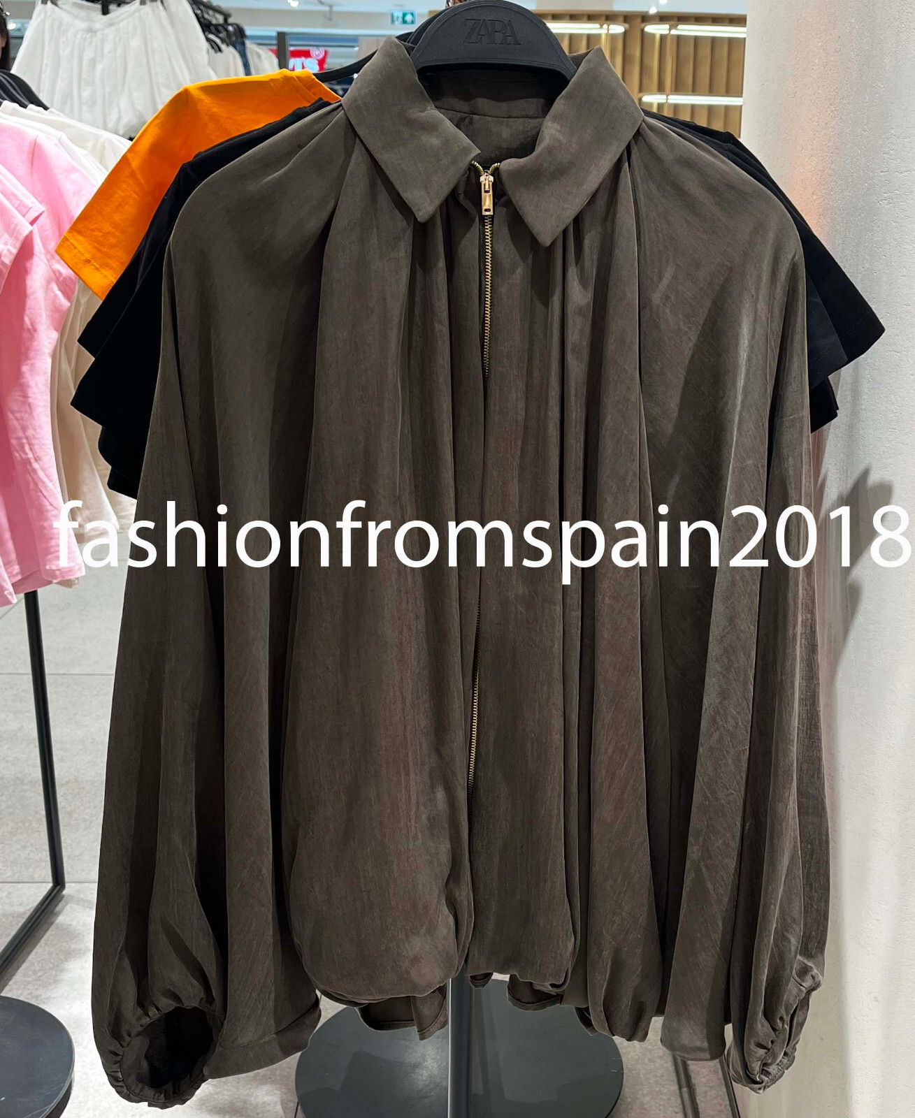 VS WOVEN JACKET ネイビー XL 極美品 楽天市場】ゼクシィミックス xexymix ウィンドブレーカー