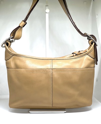 【SALE】Tiarnaバッグ Moncler Tiarna Mini Bag | Black | FARFETCH