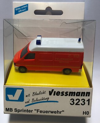 Viessmann 1/87 'Feuerwehr Rettung' Fire Service Mercedes Sprinter