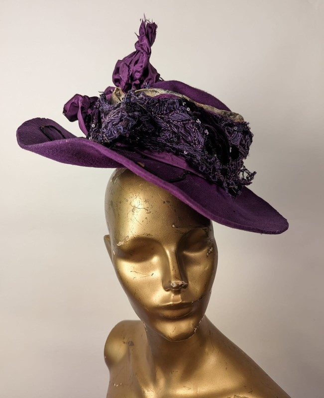 VICTORIAN 1890 display picture 3