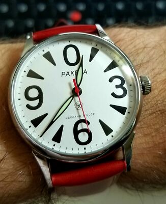 Raketa Manual Winding Cal 2614.H Vintage Men's Watch