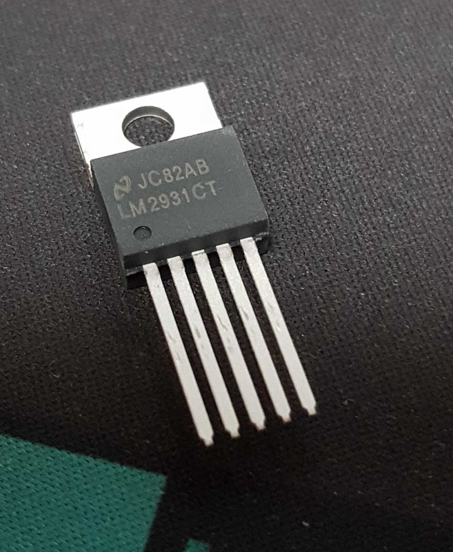 Lm2931ct || Nsc || New & To220-5  || 10 Pcs