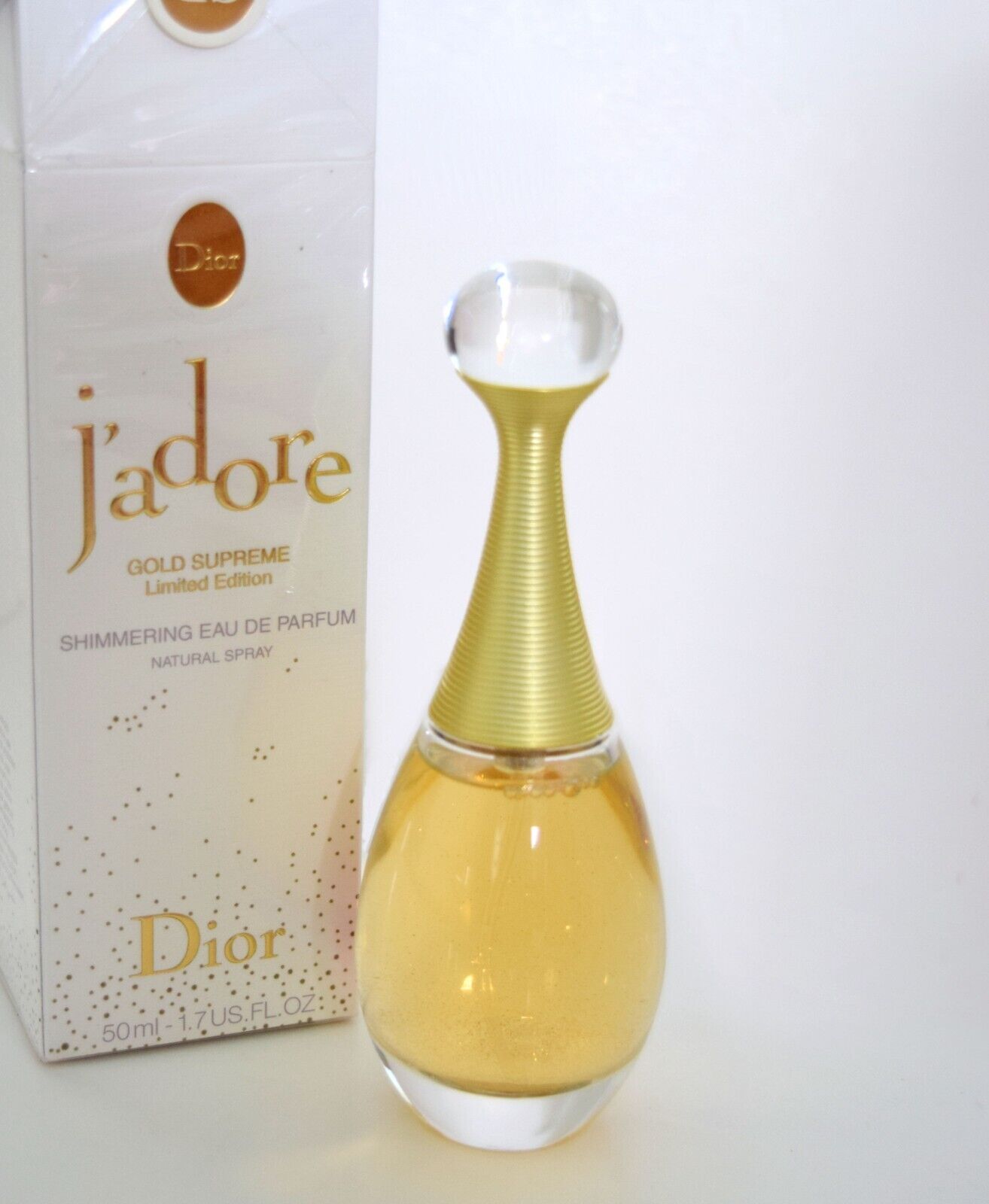 J'adore Gold Supreme Limited Edition Shimmering Eau de J'adore Gold Supreme Limited Edition Shimmering Eau de
