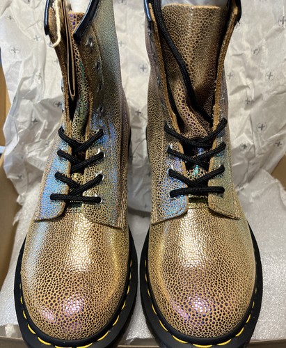 Dr. Martens Air Wave Rainbow Ray US size 7 | eBay