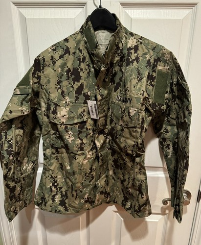 現行型 BDU Type Ⅲ AOR2 Ⅱ NWU ECWCS セット US Navy Uniform Top, NWU III/AOR2 - Venture Surplus