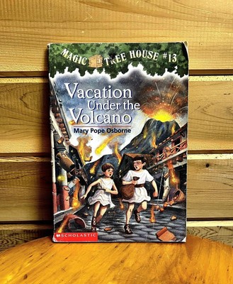 Magic Treehouse #13 Vacation Under the Volcano Vintage 1998