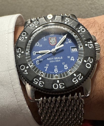 LUMINOX 3100 / 3103 NAVY SEAL BLUE DIAL S/S CASE (NEW BATT