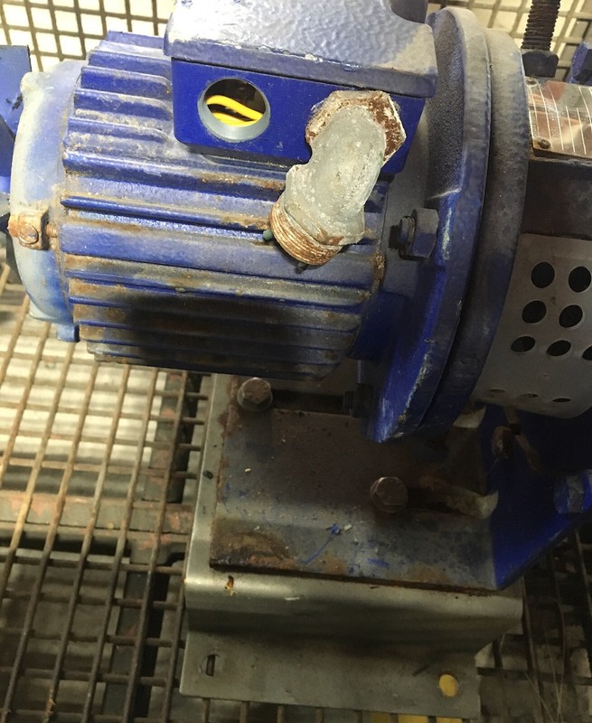 KSB ETACHROM BC 25/160/074.2 CLOSE COUPLE PUMP, VEM K21R-8C