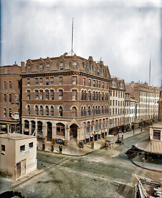 Boston, Mass., circa 1910. ''Crawford House.'' Plus: Schlitz, 14 x 11'' Photo Print