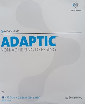 Adaptic Non-Adhering Dressing 7 COUNT, Size: 5''x9'', Exp 02/2027