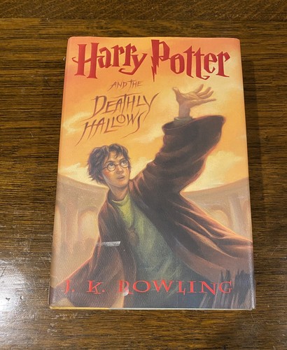 Harry Potter and The Deathly Hallows 2007 First Edition