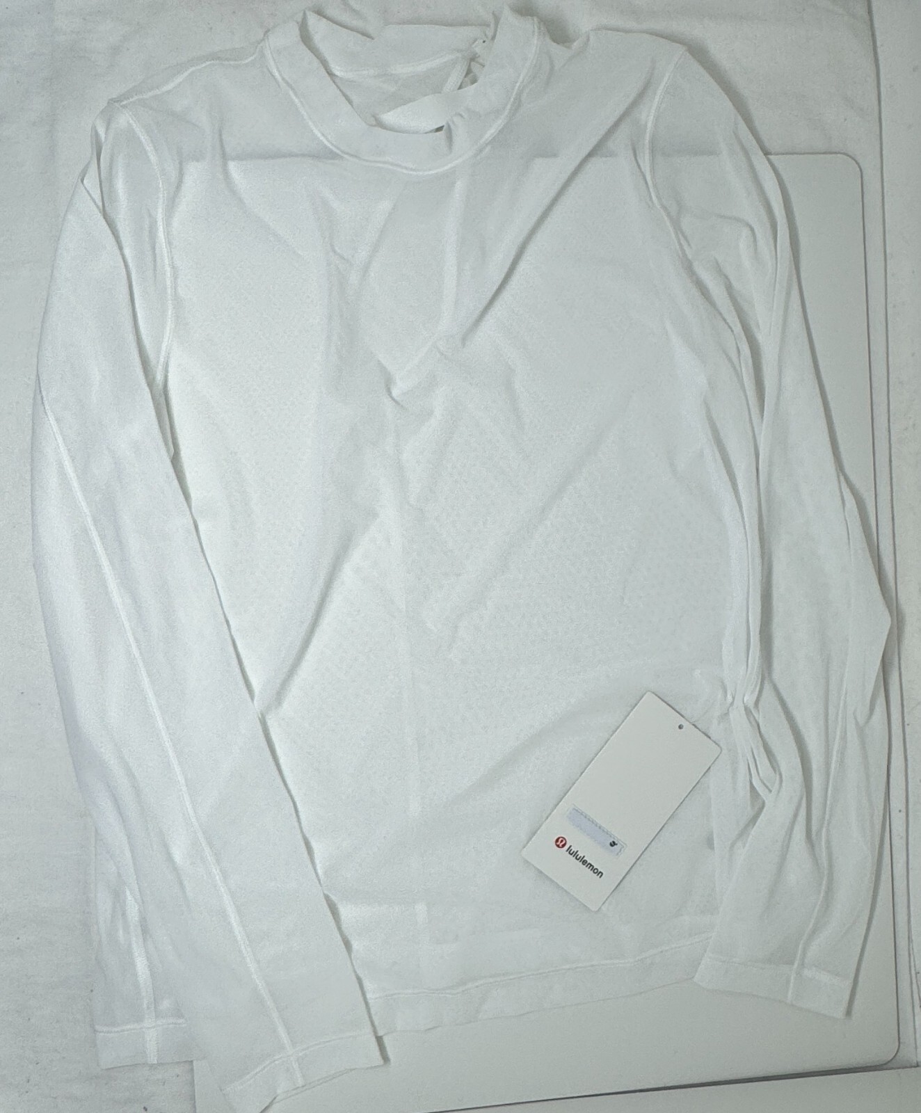 lululemon Keyhole Mesh Long-Sleeve Shirt White Size 6