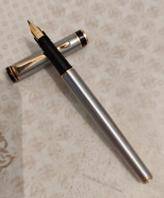  Well made FOUNTAIN PEN  For me unknow brend - iridium point nib 
