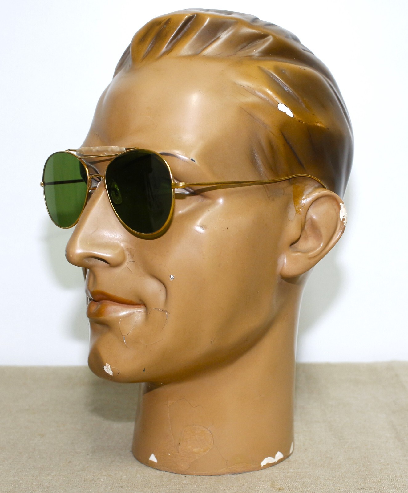 【1940-50s】Frame FRANCE”Sunglasses ” FRENCH 1940s PIN-UP SUNGLASSES~RED ACETATE FRAME~MINERAL
