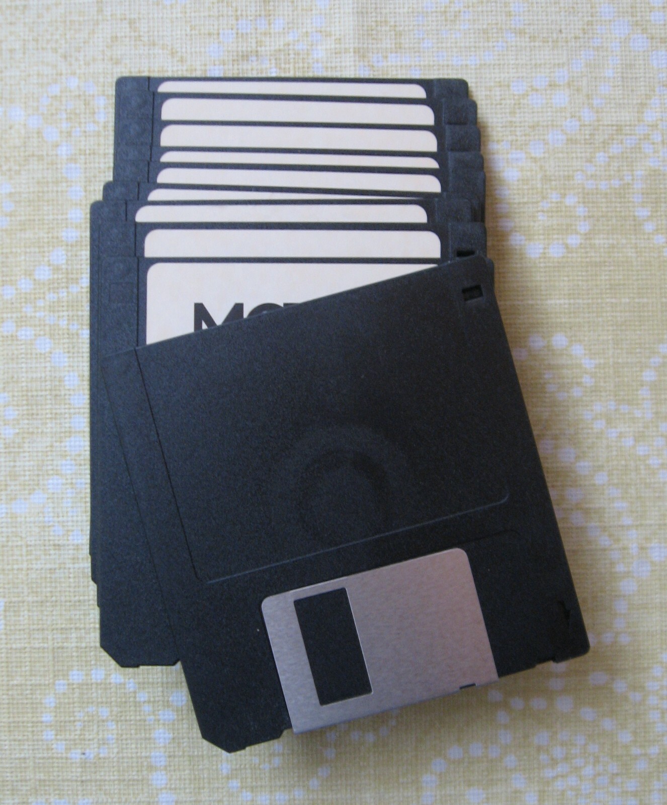 720k-floppy-disks-quantity-of-10-written-to-once-erased-ebay