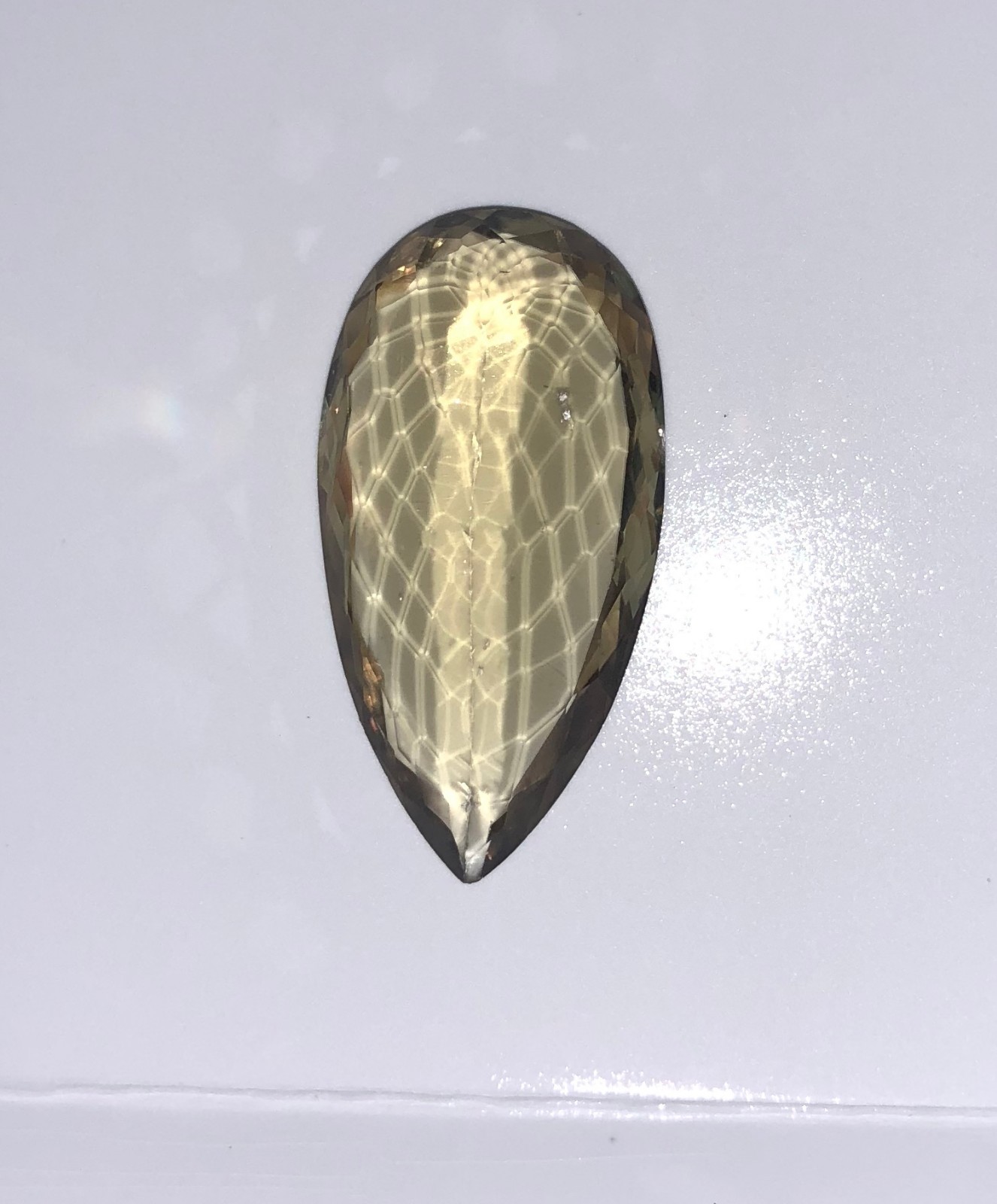 21.38 Ct Csarite Loose Gem, Brilliant Cut Yellow-Green changing to Pink-Brown