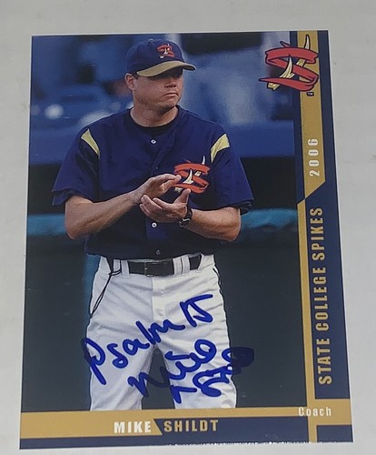 Mike Shildt SIGNED 2006 State College Spikes Team Card Auto