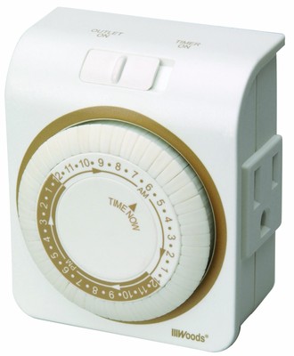 50001WD Indoor 24-Hour Heavy Duty Plug-In Mechanical Timer; 1 Grounded Outlet