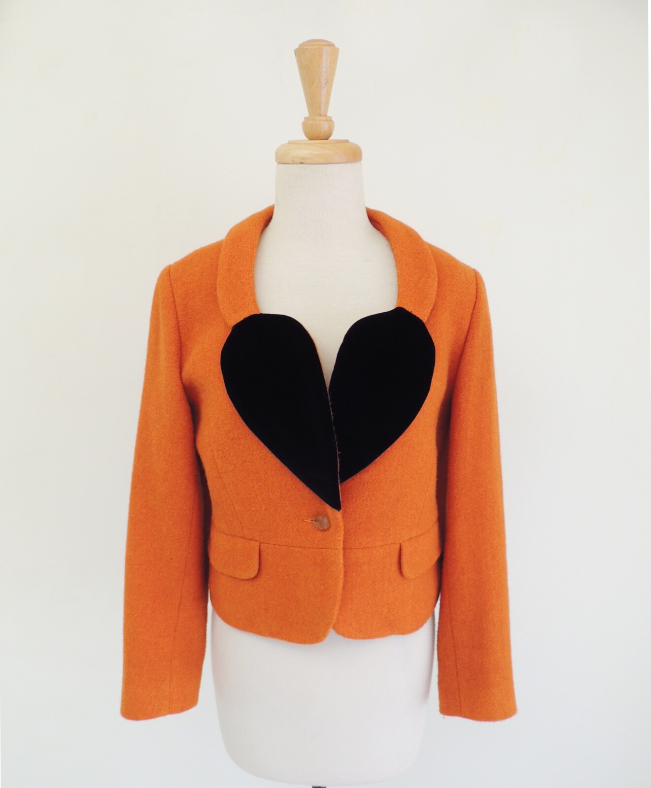 VIVIENNE WESTWOOD 1991 DRESSING UP - Orange red tweed Love