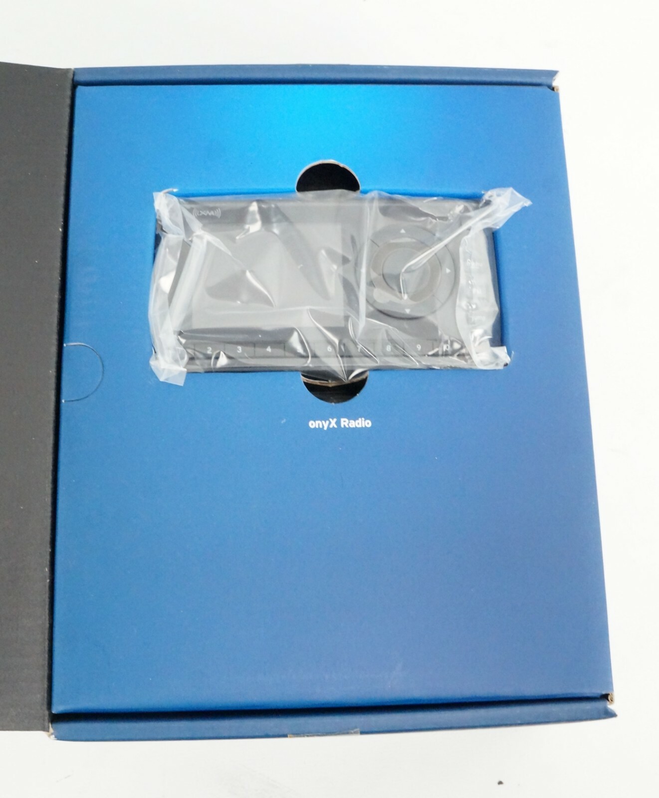 NEW Open Box Sirius XM Satellite Radio XM Onyx XDNX1V1 Vehicle Kit