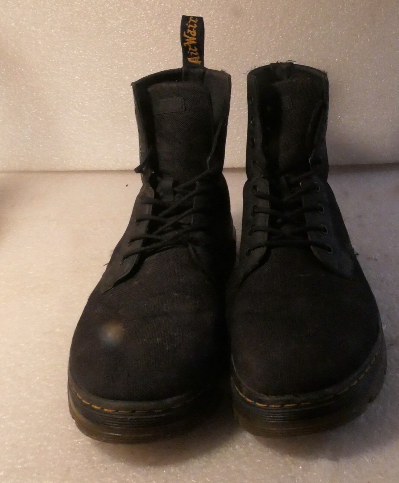 BOTTES DECONTRACTEES DR MARTENS EN TOILE NOIRE MATE PEIGNES ETATS UNIS TAILLE 12