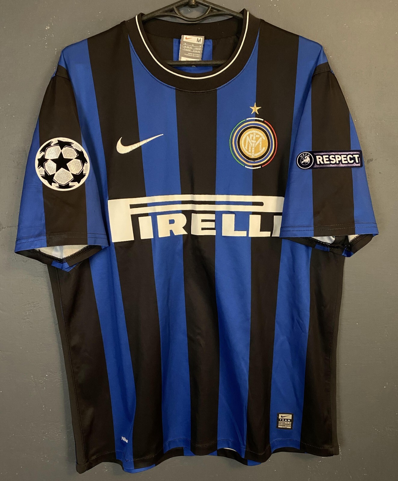 ウェア Inter Milan Open Collar Soccer Uniform UEFA FC INTERNAZIONALE 2009/2010 INTER MILAN SOCCER FOOTBALL