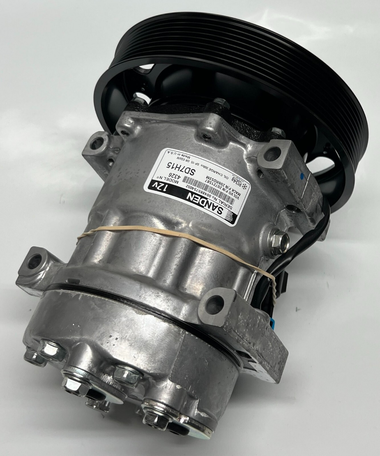 aaa AC Compressor 20721587 | ASAP Truck Parts