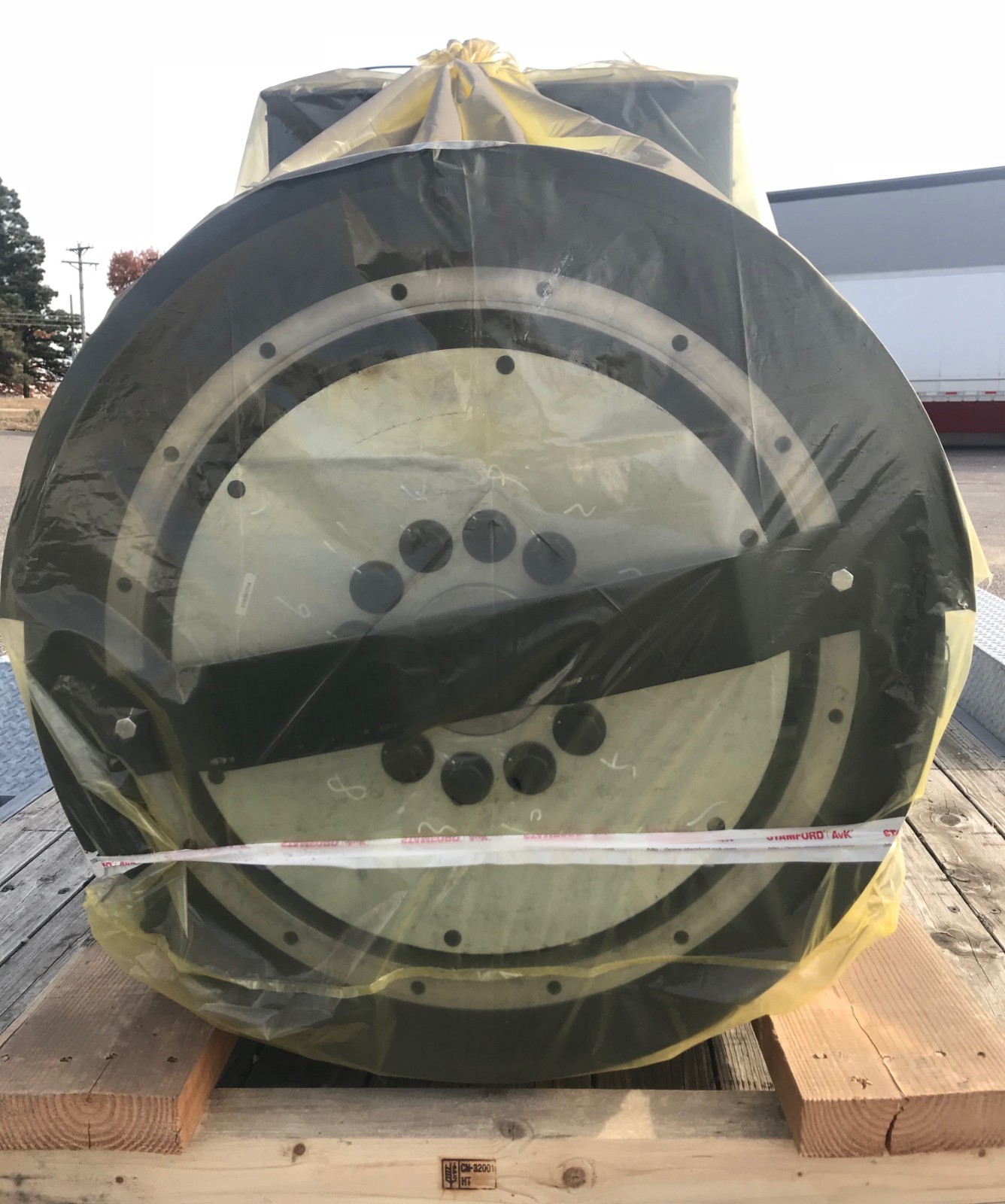 New 1250kW Stamford Alternator 480V | S/N: X15l391714