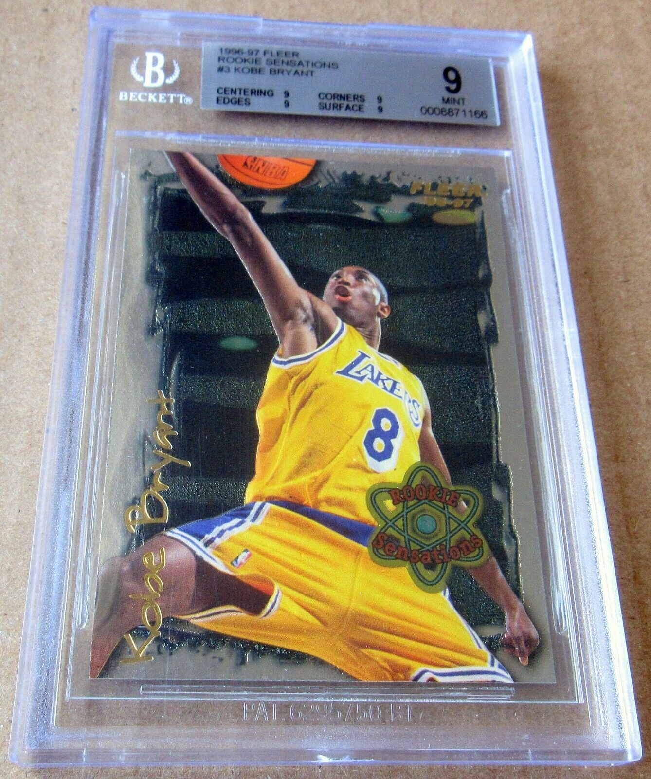 KOBE BRYANT 1996 Fleer Rookie Sensations SP Rookie Card RC KOBE BRYANT 1996 Fleer Rookie Sensations SP Rookie Card RC