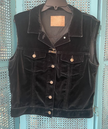 トップス 90s archive GIRBAUD black velours vest VTG Girbaud Vest Womens Large Black Velour Velvet Marithe