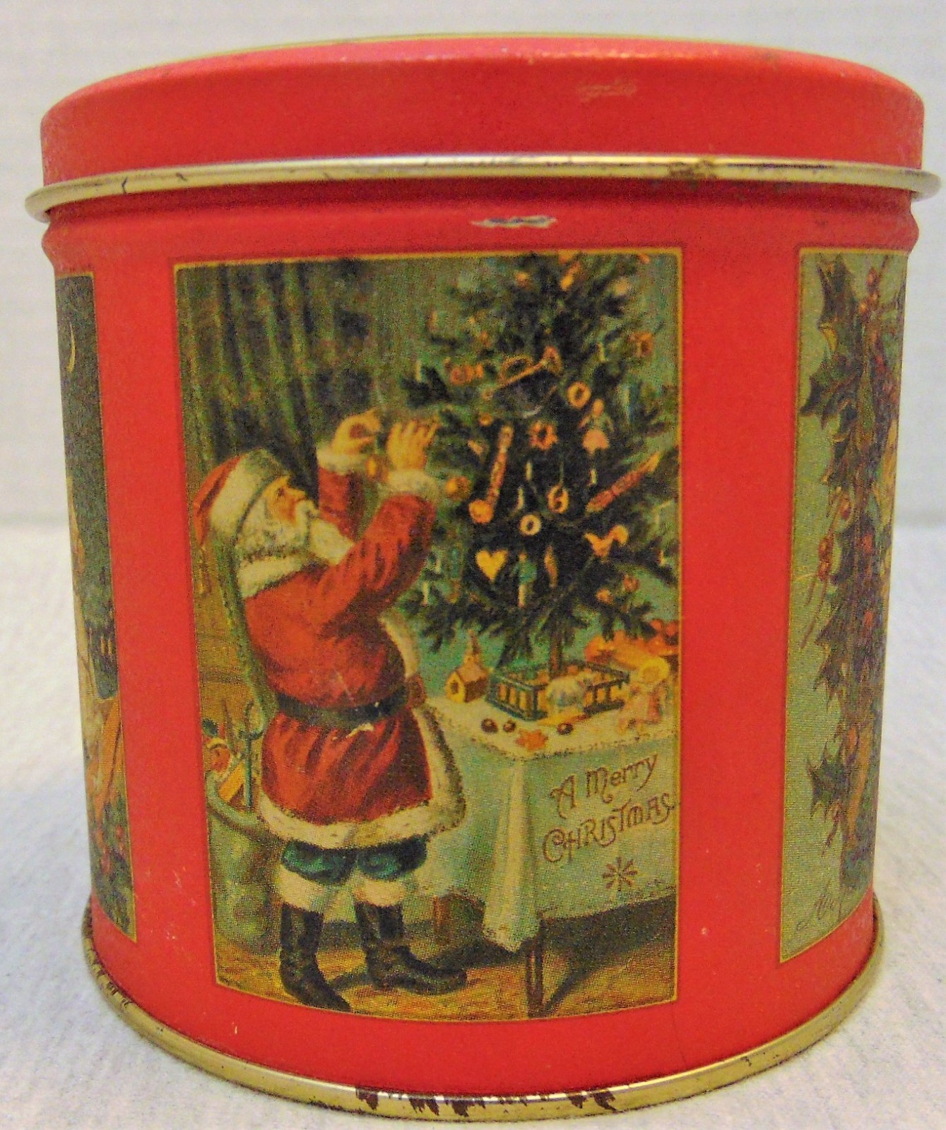 Collectible Vintage Christmas Tin Can Chein Industries Inc.