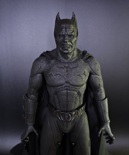 Batman Begins 1/4スケール コレクティブルバスト Batman Begins Batman 1/4th Scale Figure