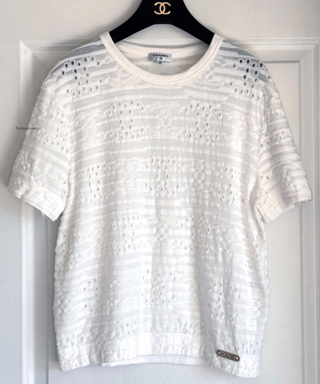 NEW 20C WHITE CHANEL CC LOGO EMBROIDERY TEE T-SHIRT TOP XS