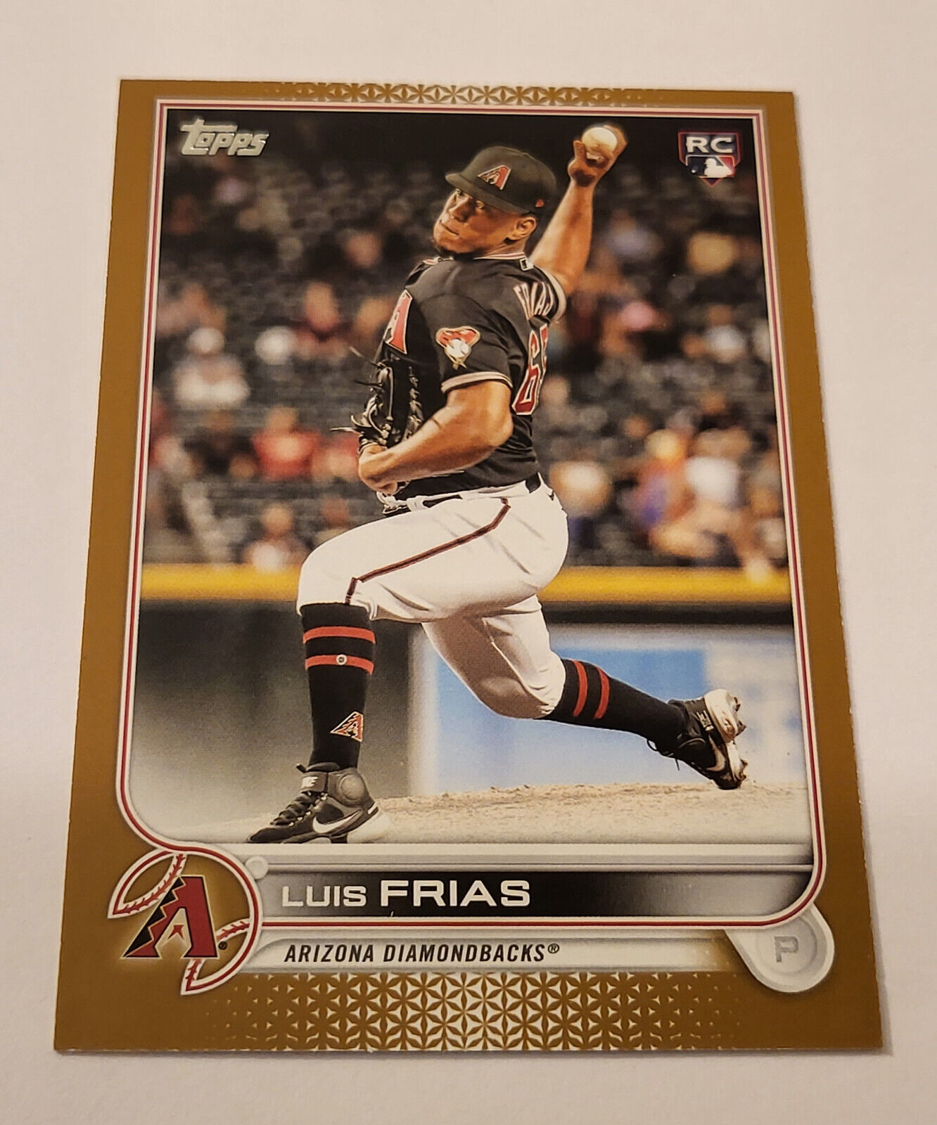 2022 TOPPS SERIES 2 GOLD BORDER ROOKIE CARD LUIS FRIAS #0220/2022. rookie card picture