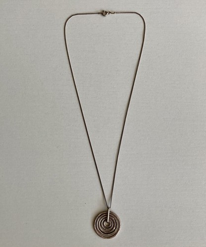 Sterling Silver Solid Round Pendant Curb Chain 18” Necklace Vintage 925 Signed