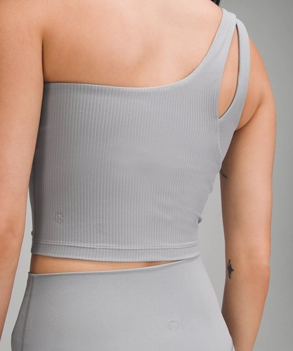 Lululemon ヨガ用ブラnulu生地で着心地最良 6 グレー 新品タグ付 Lululemon ヨガ用ブラnulu生地で着心地最良 6 グレー 新品タグ付